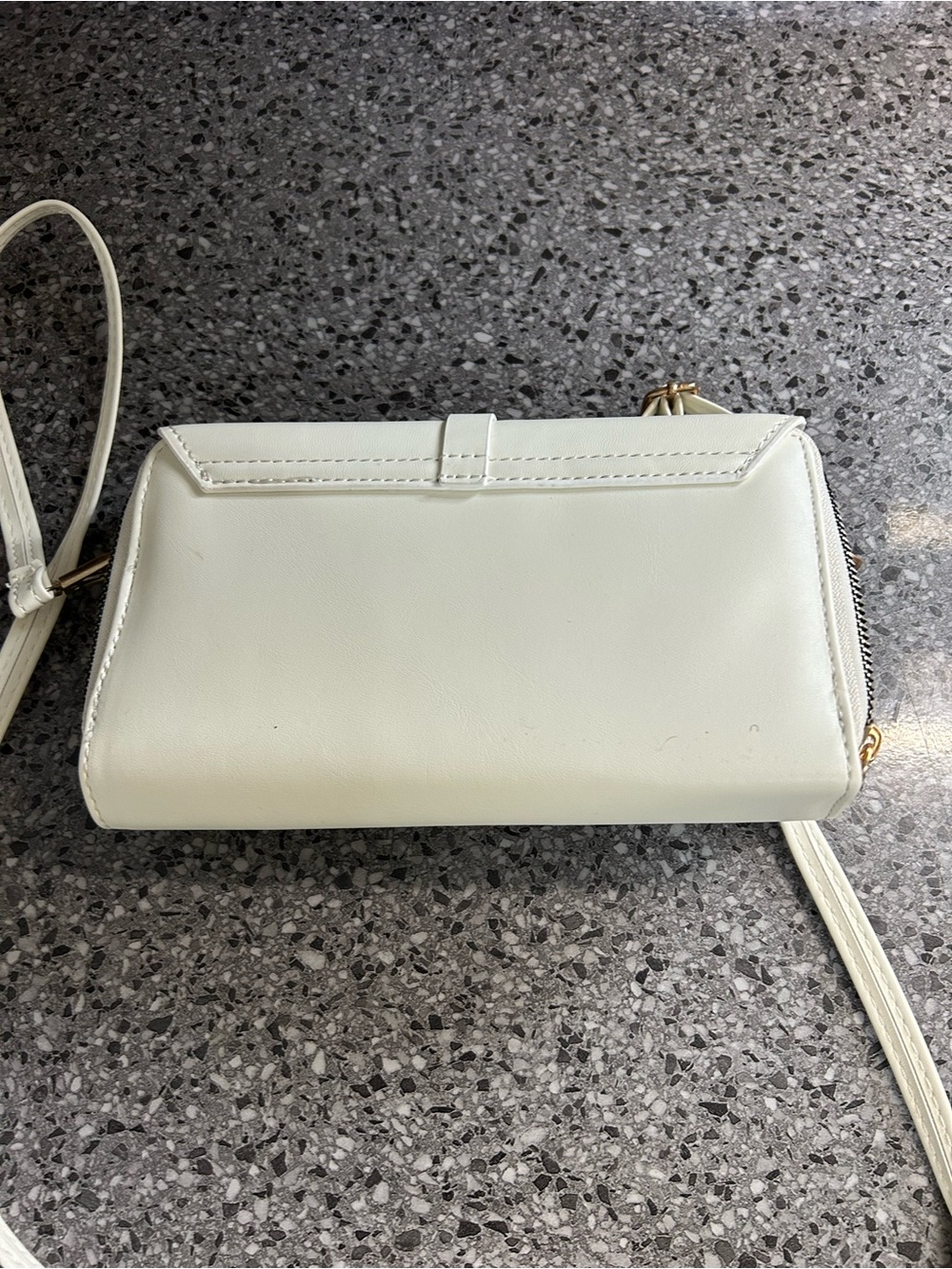 Forever 21 White Crossbody Bag with Gold Buckle - Picture 3 of 5